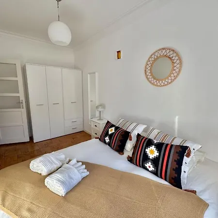 Apartment Viver - Em Campo De Ourique *