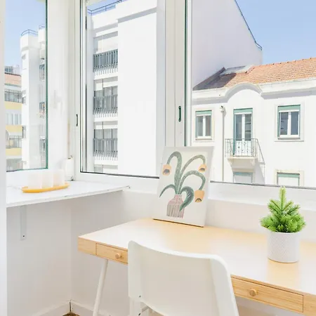 Apartamento Viver - Em Campo De Ourique Lisboa
